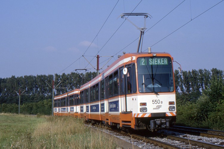 Datei:550 06.08.1992 Bielefeld, nahe Endstelle Milse.jpg