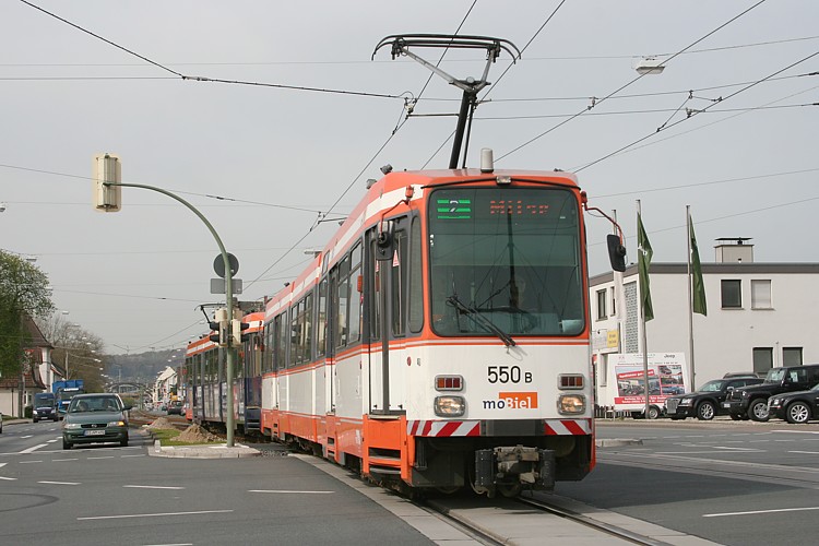 Datei:550 11.04.2011 Bielefeld, Herforder Straße Stadtheider Straße.jpg