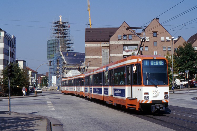 Datei:550 10.09.1991 Bielefeld-Brackwede, Hauptstrasse Berliner Straße.jpg