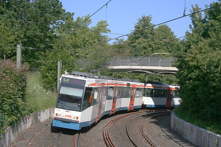 Datei:583 30.05.2011 Bielefeld, Otto-Brenner-Straße.jpg