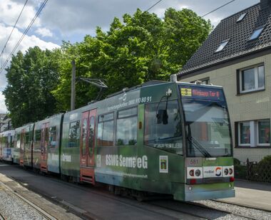 27.05.2022 M8D 581 Haltestelle VOS.jpg