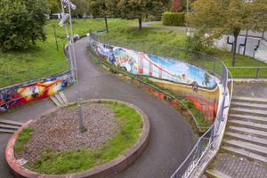 OET Ausgang Max-Planck-Gymnasium.jpg