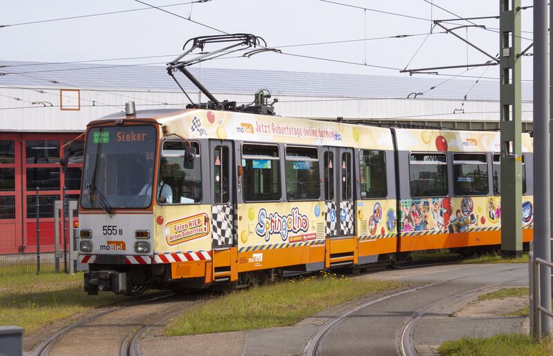 Datei:555 Sieker Einstieg 29.05.2023.jpg