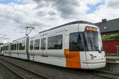 30.05.2022 GTZ8-B 5024 Haltestelle ELP.jpg